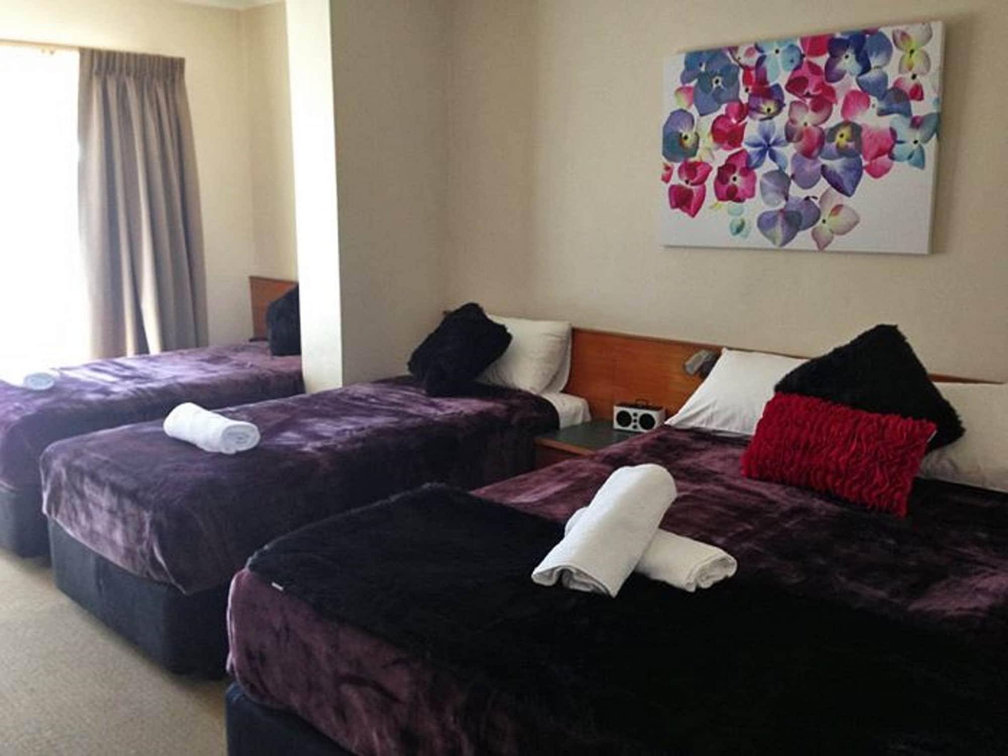ארמידייל Abbotsleigh Motor Inn מראה חיצוני תמונה