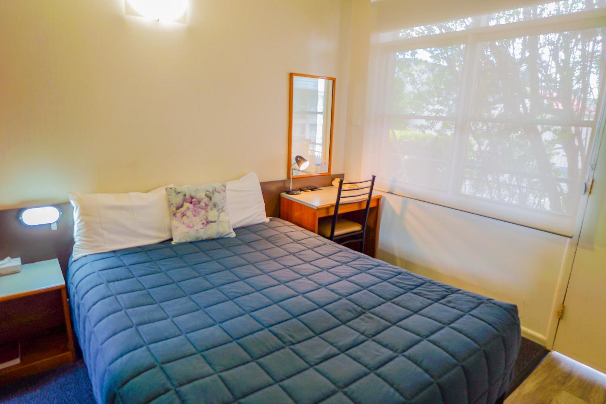 ארמידייל Abbotsleigh Motor Inn מראה חיצוני תמונה