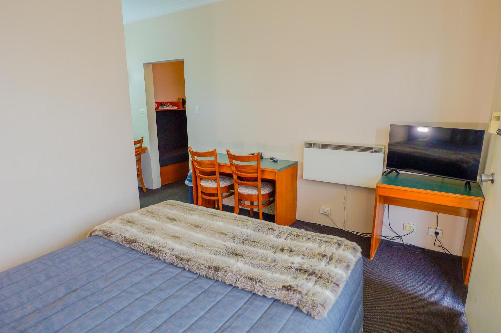 ארמידייל Abbotsleigh Motor Inn מראה חיצוני תמונה